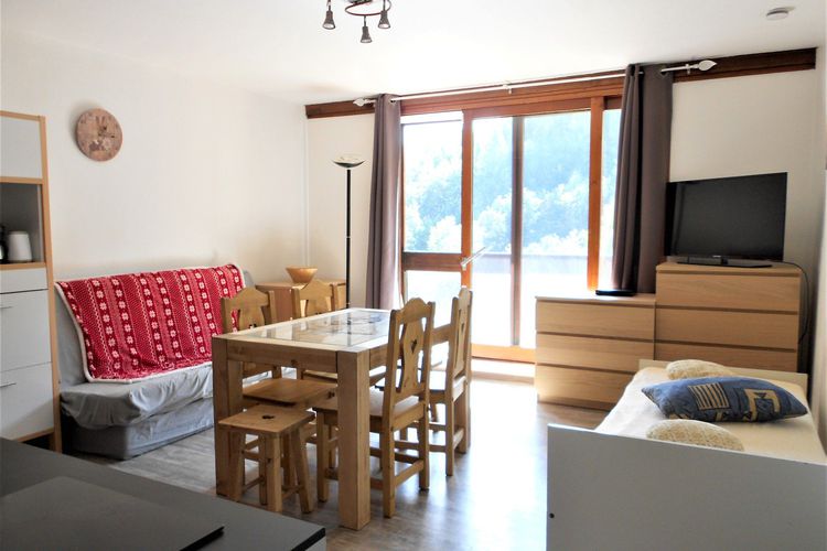 BEAU STUDIO ALCOVE DE 31M²