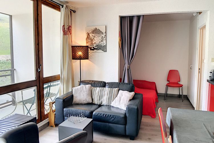 APPARTEMENT 6 PERSONNES CENTRE STATION VUE PISTES