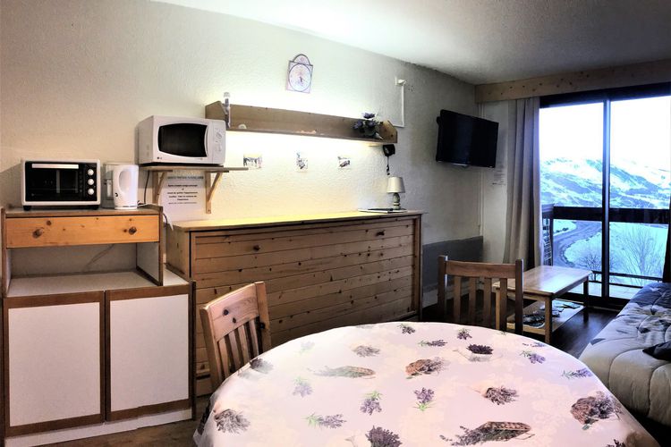 APPARTEMENT DEUX PIECES 5 PERSONNES