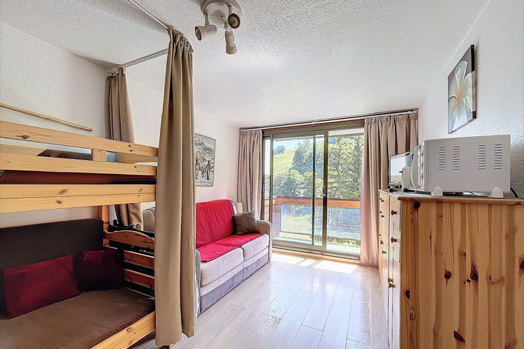 STUDIO 4 PERSONNES VUE PISTES