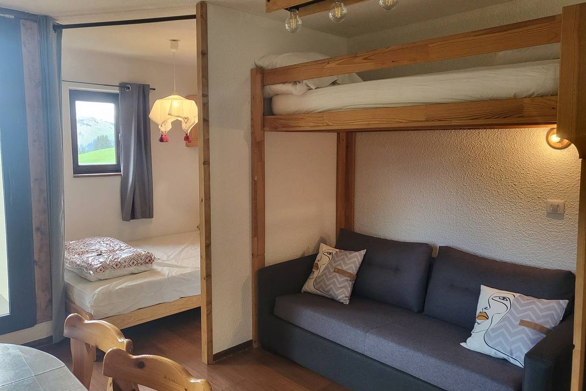 APPARTEMENT SUR LES PISTES  - La combe blanche ii