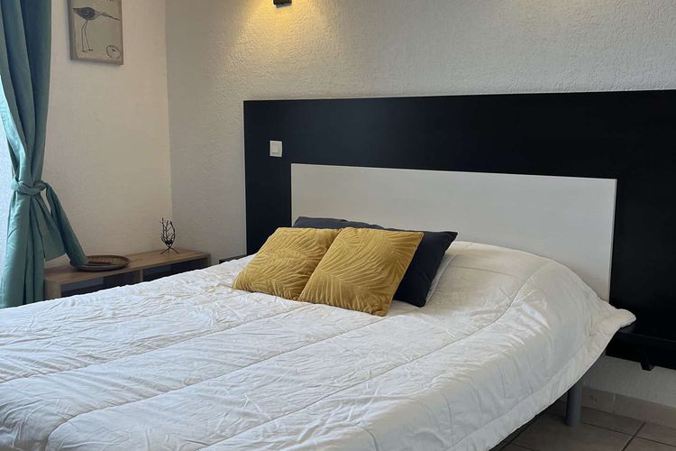 SAINT FLORENT - Studio 2 pers résidence piscine FLO 18 - La citadelle