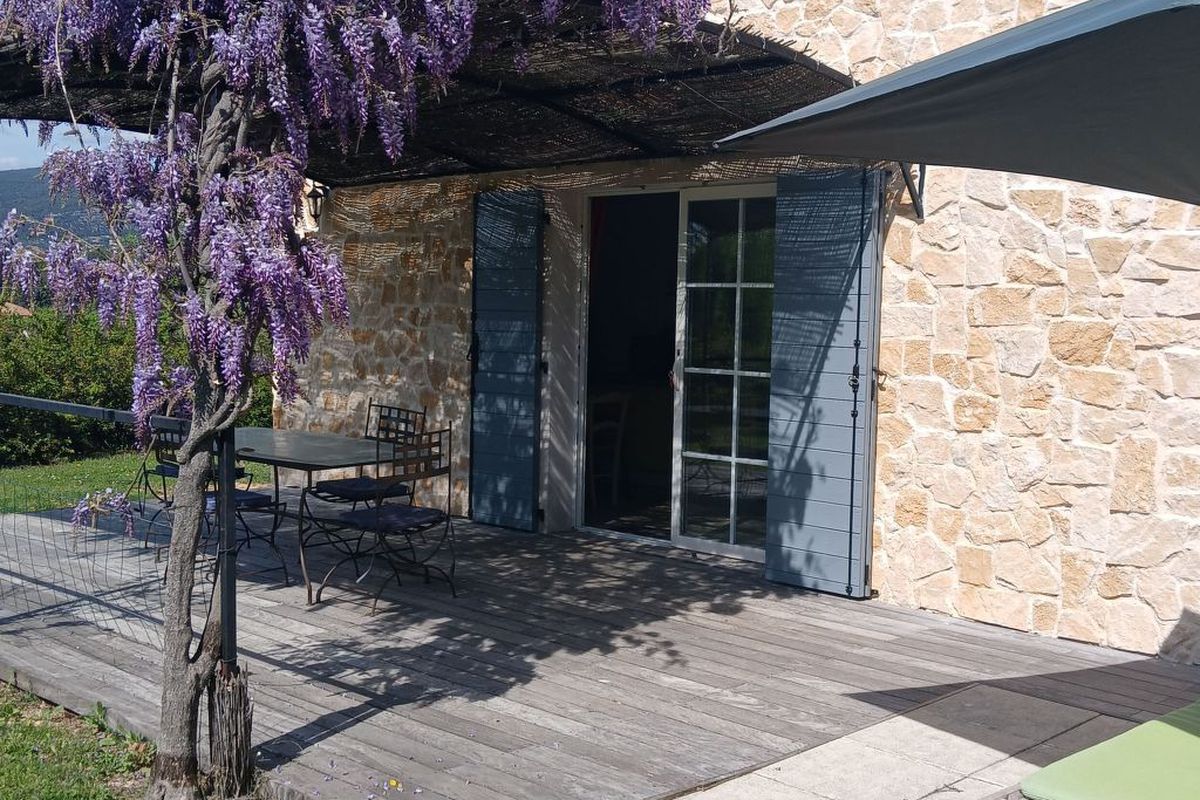 Maison Provenzalisches Ferienhaus mit Charme auf dem Land mit Pool