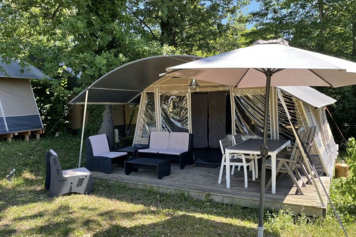 Maison Camping Le Clou - Lodge de Luxe