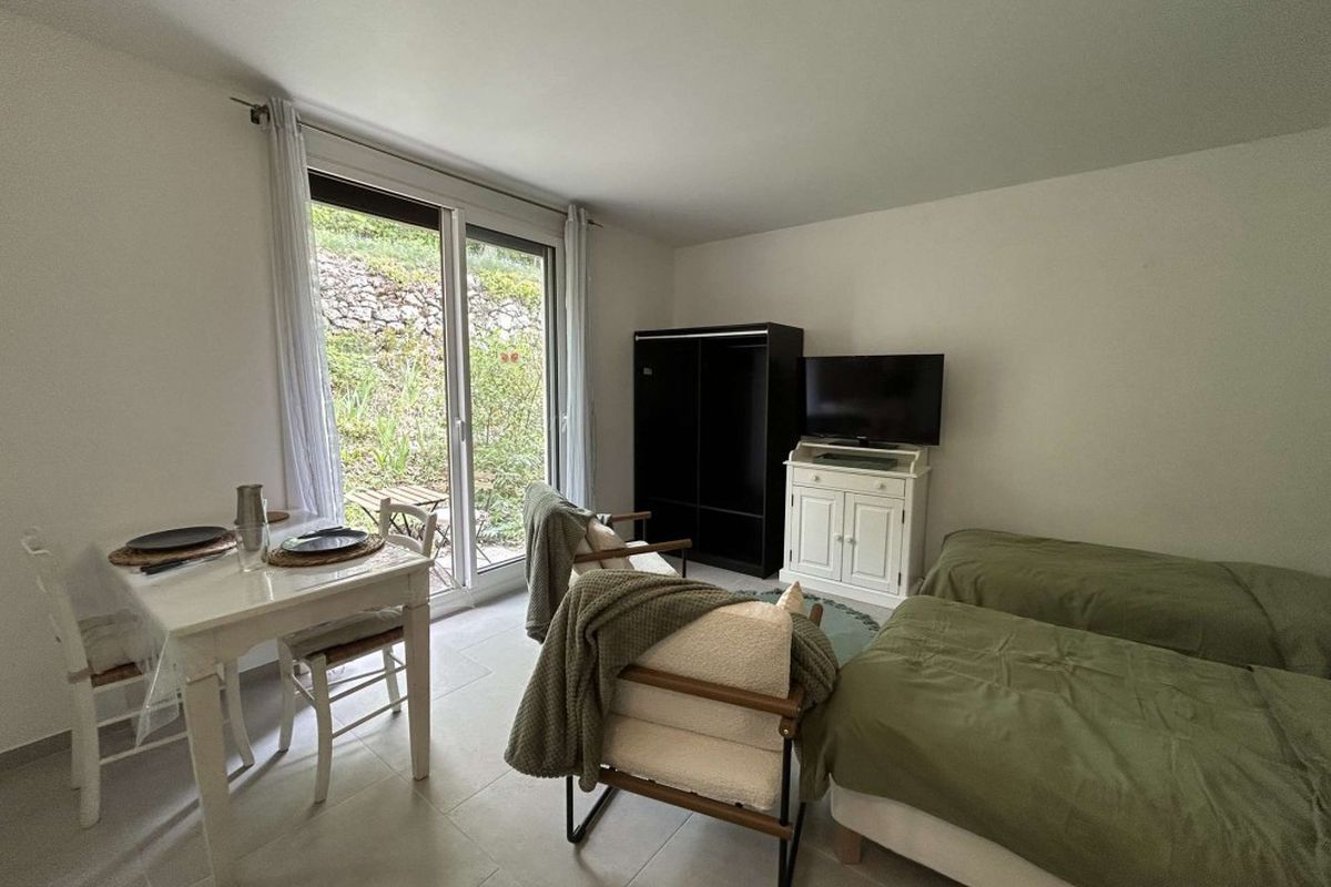 STUDIO 2 PERSONNES-GREOUX LES BAINS - Parc paradis c