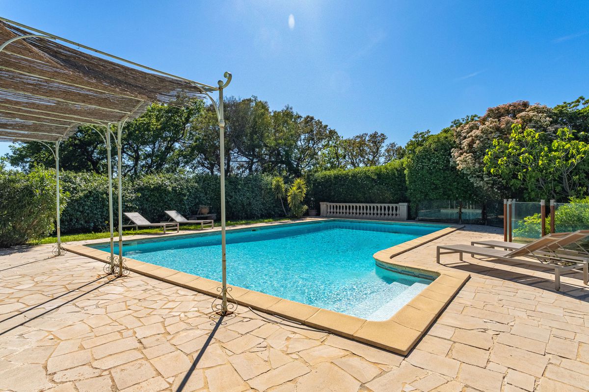 Maison Le Clos du Pierredon