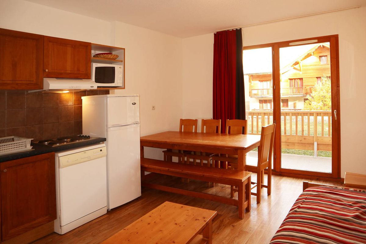 Grand appartement 3 pièces pour 8 personnes Les Orres 1800 - Les chalets de bois mean