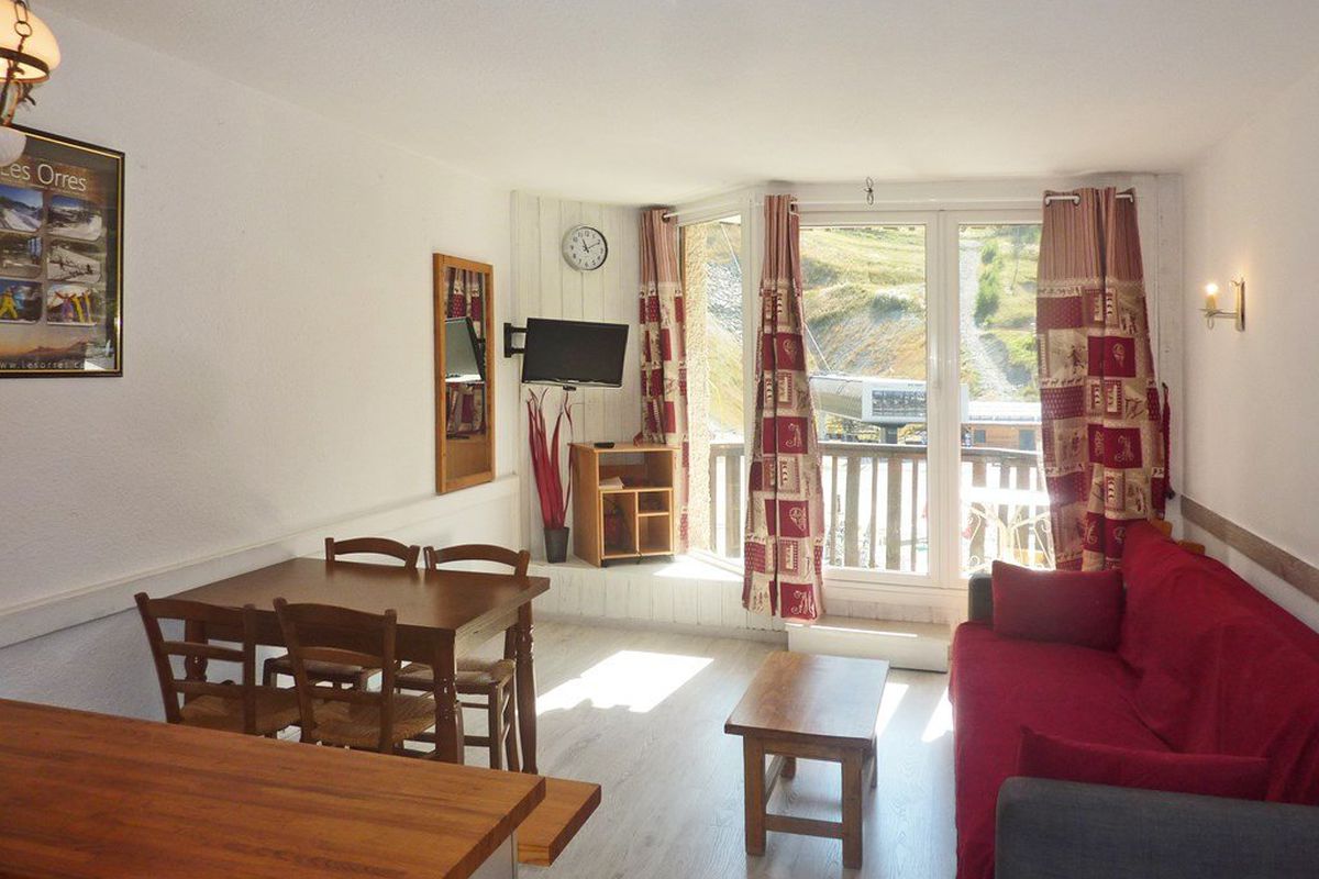 Grand studio de 4 personnes en coeur de station vue pistes - Les carlines