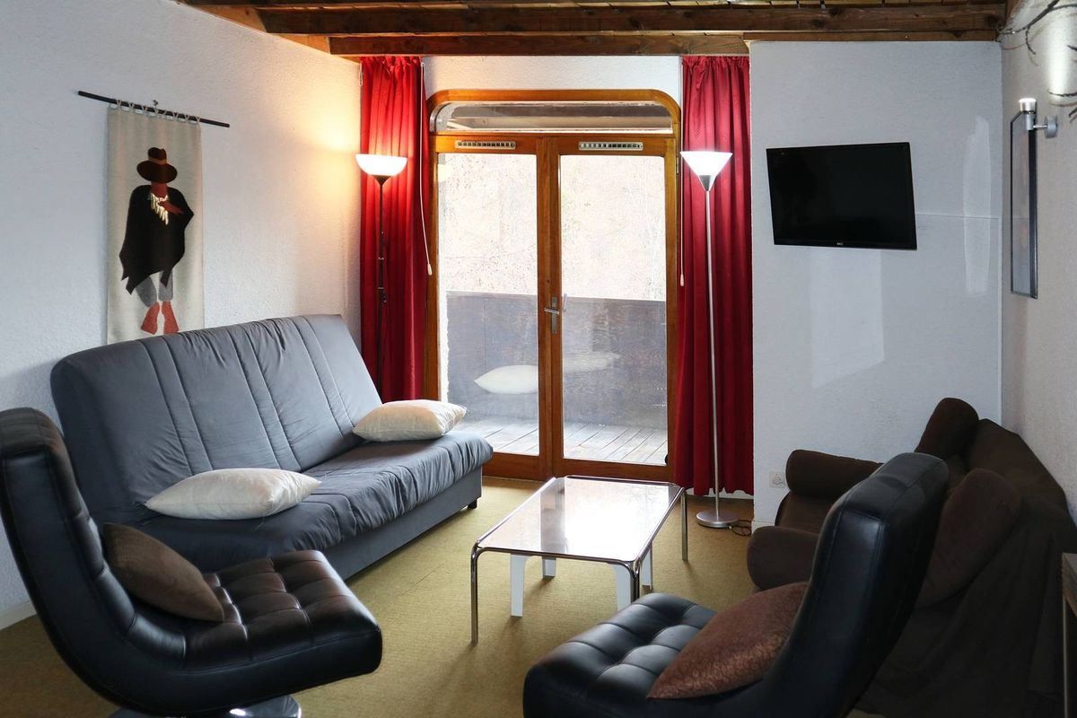 Appartement 2 pièces pour 6 personnes avec départ - Le silhourais