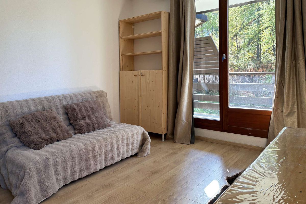 Studio calme pied de pistes - Le pouzenc