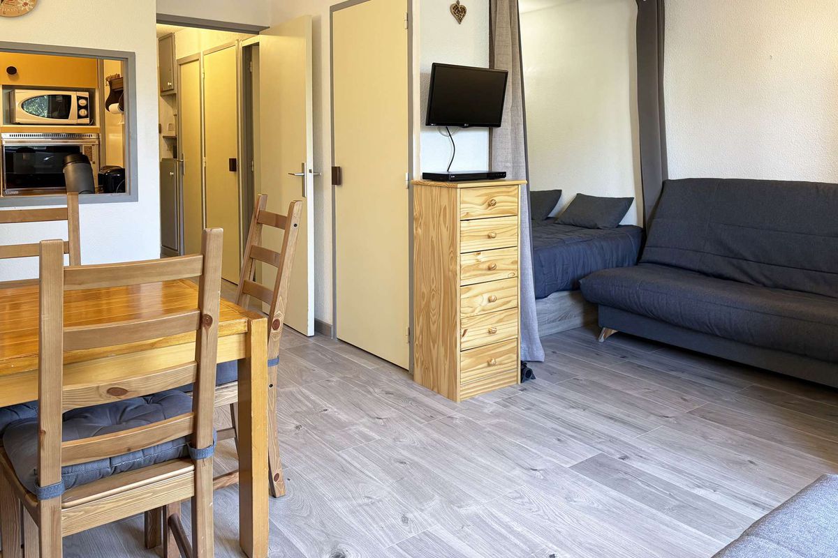 GRAND STUDIO 6 PERSONNES CENTRE STATION - Le belvedere