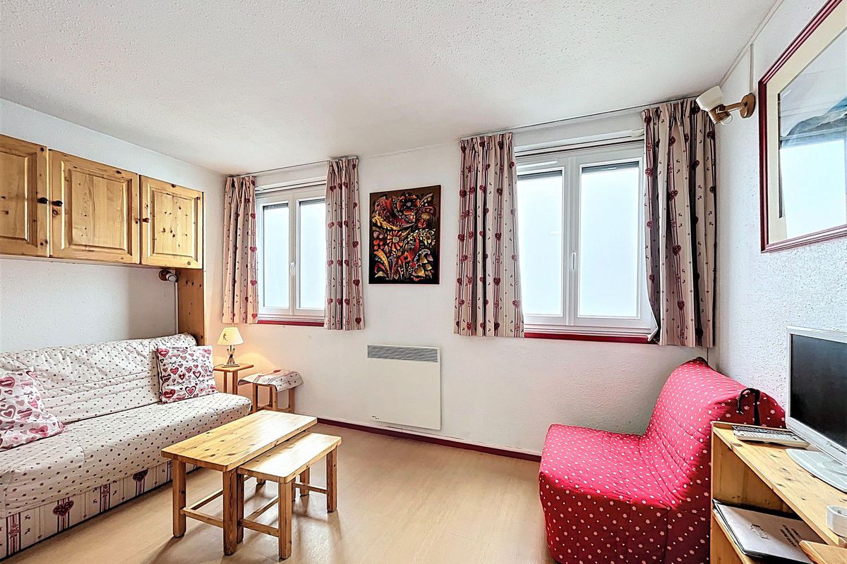 Studio alcôve confortable · Centre station · Vue vallée  - Residence baikonour
