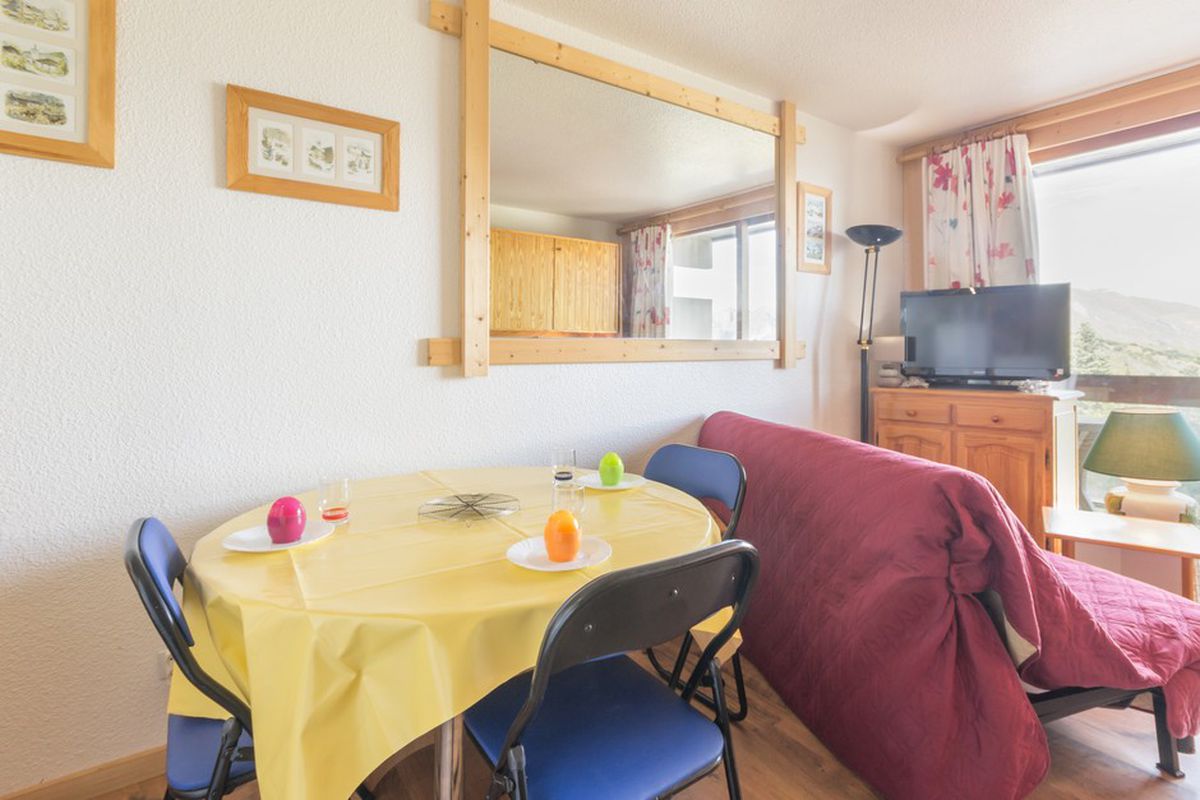 Studio agréable · Skis aux pieds · Balcon · WIFI gratuit  - Residence vanguard