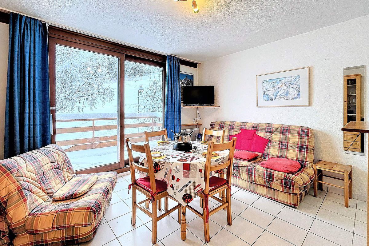 Appartement confortable· Skis au pieds · Balcon  - Residence vostok
