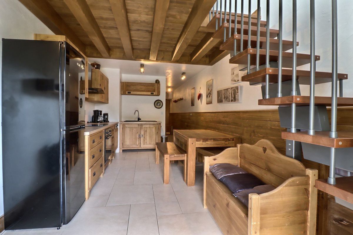 SUPERBE DUPLEX SUR LES PISTES, LABEL MERIBEL