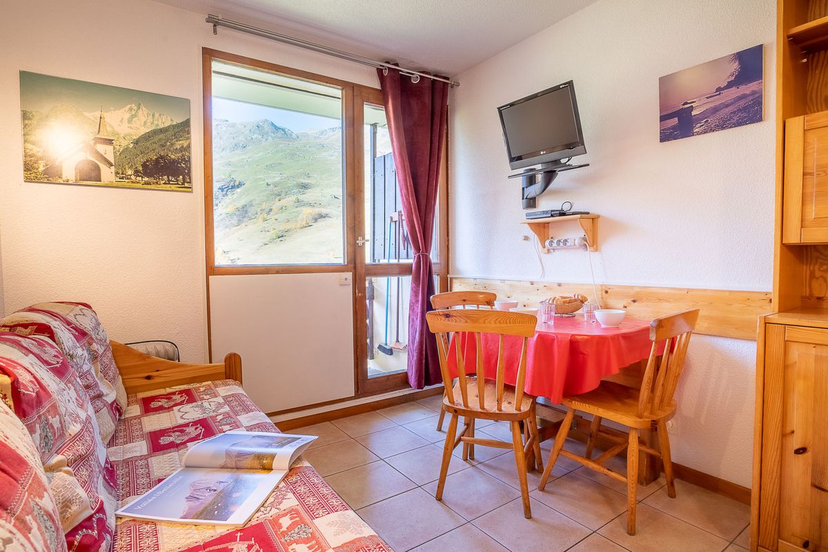 Appartement Sarvan 208