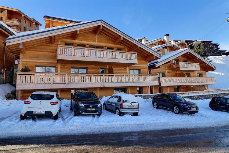 SUPERBE 3 PIECES CABINE - CONFORT MODERNE - PROCHE DES PISTES ET DES COMMERCES 