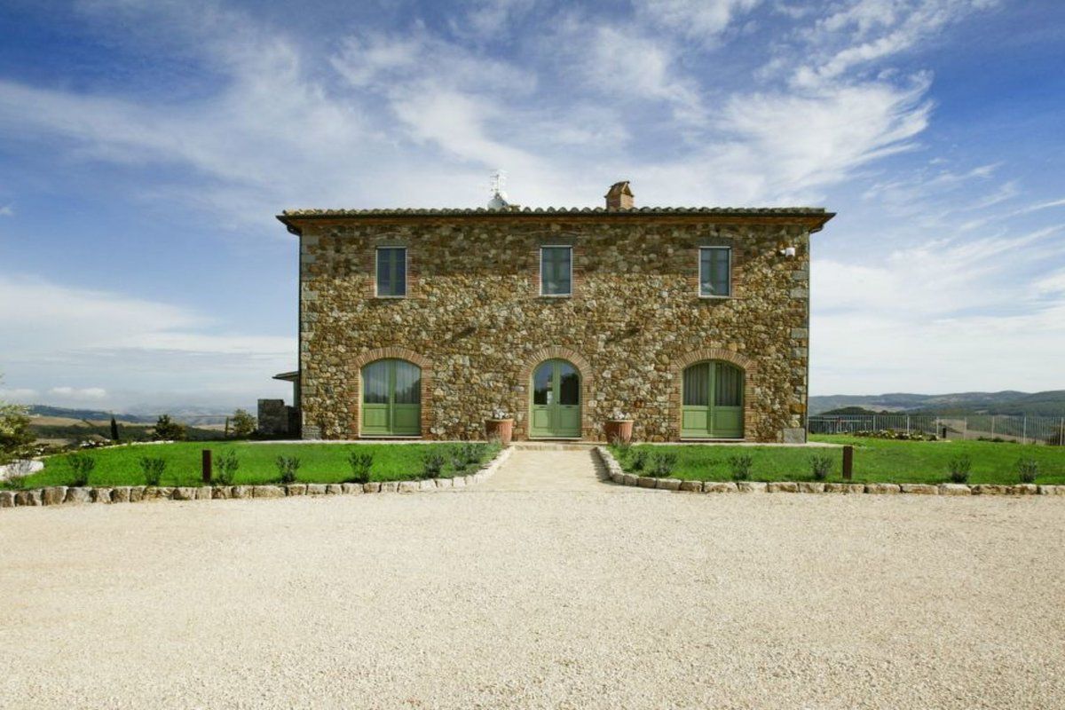 Maison Villa mit Infinity-Pool