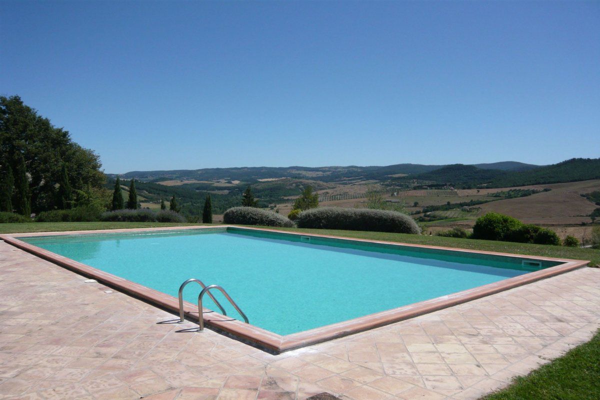 Maison in Acquapendente mit Großem Garten