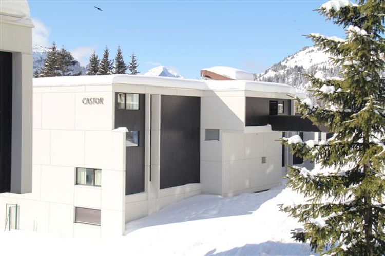 Appartement confortable · Proche des pistes · Balcon