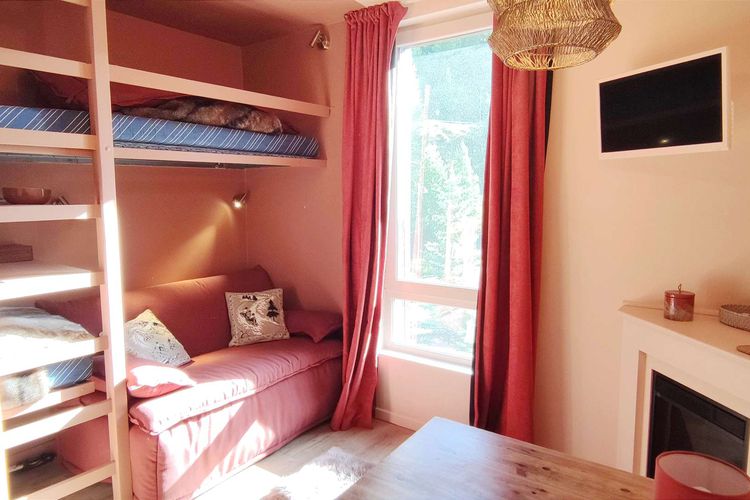 Studio rénové, confort & shopping à deux pas - Le tavels