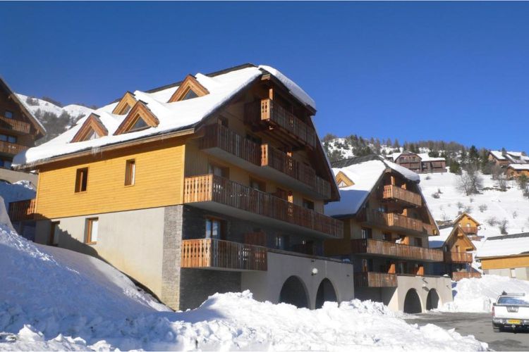 Résidence Les Chalets de Praroustan
