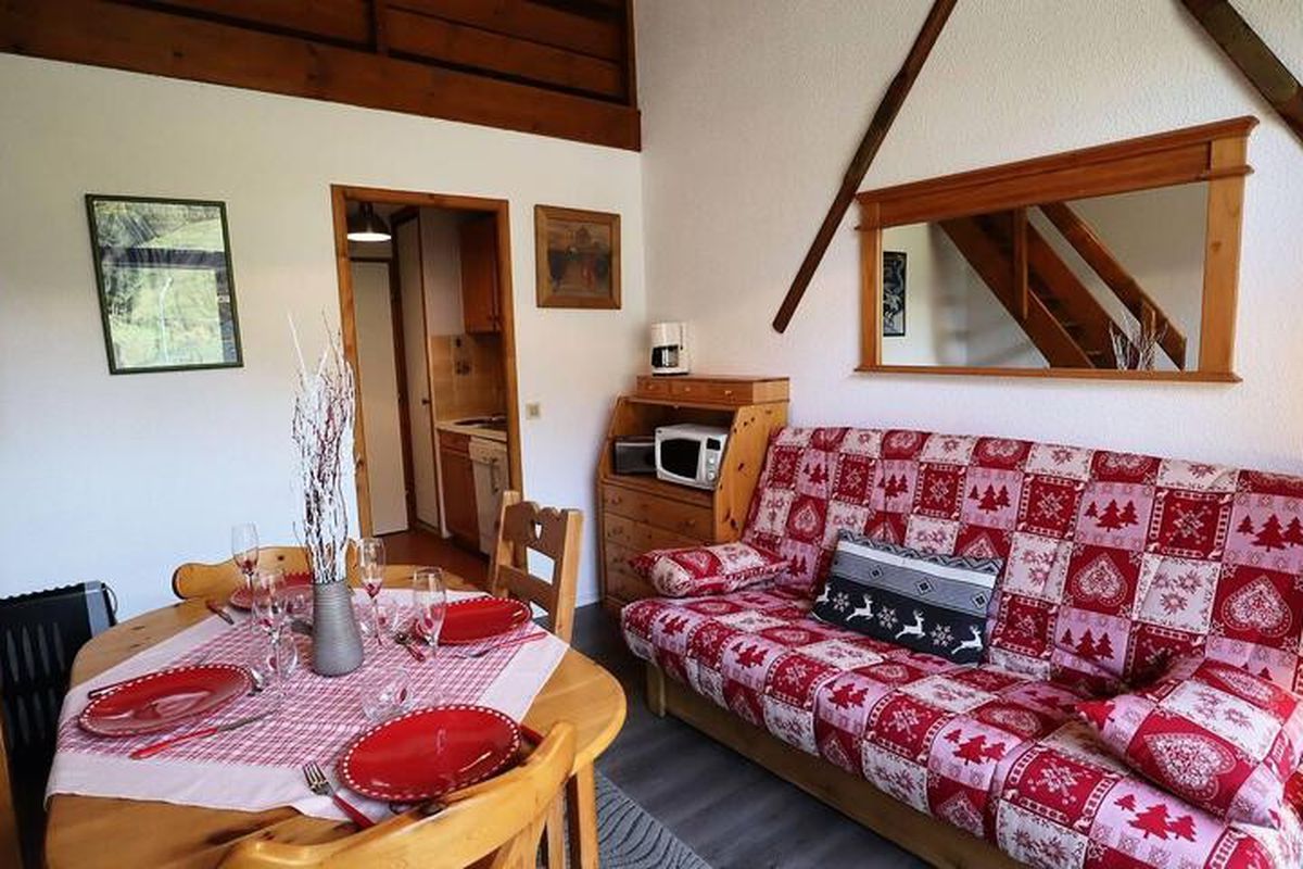 Appartement 6 personnes au Planay classé 2 étoiles, pied des pistes avec garage