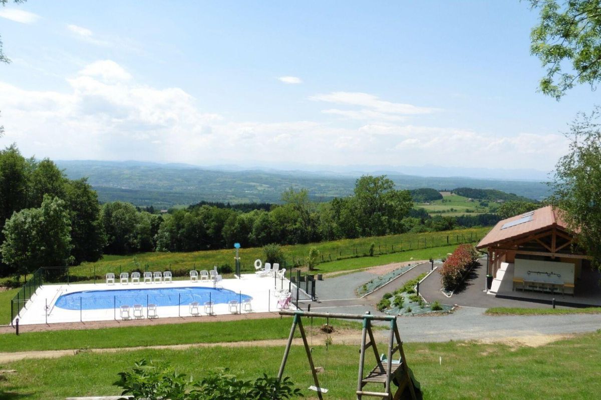 Camping Le Montbartoux