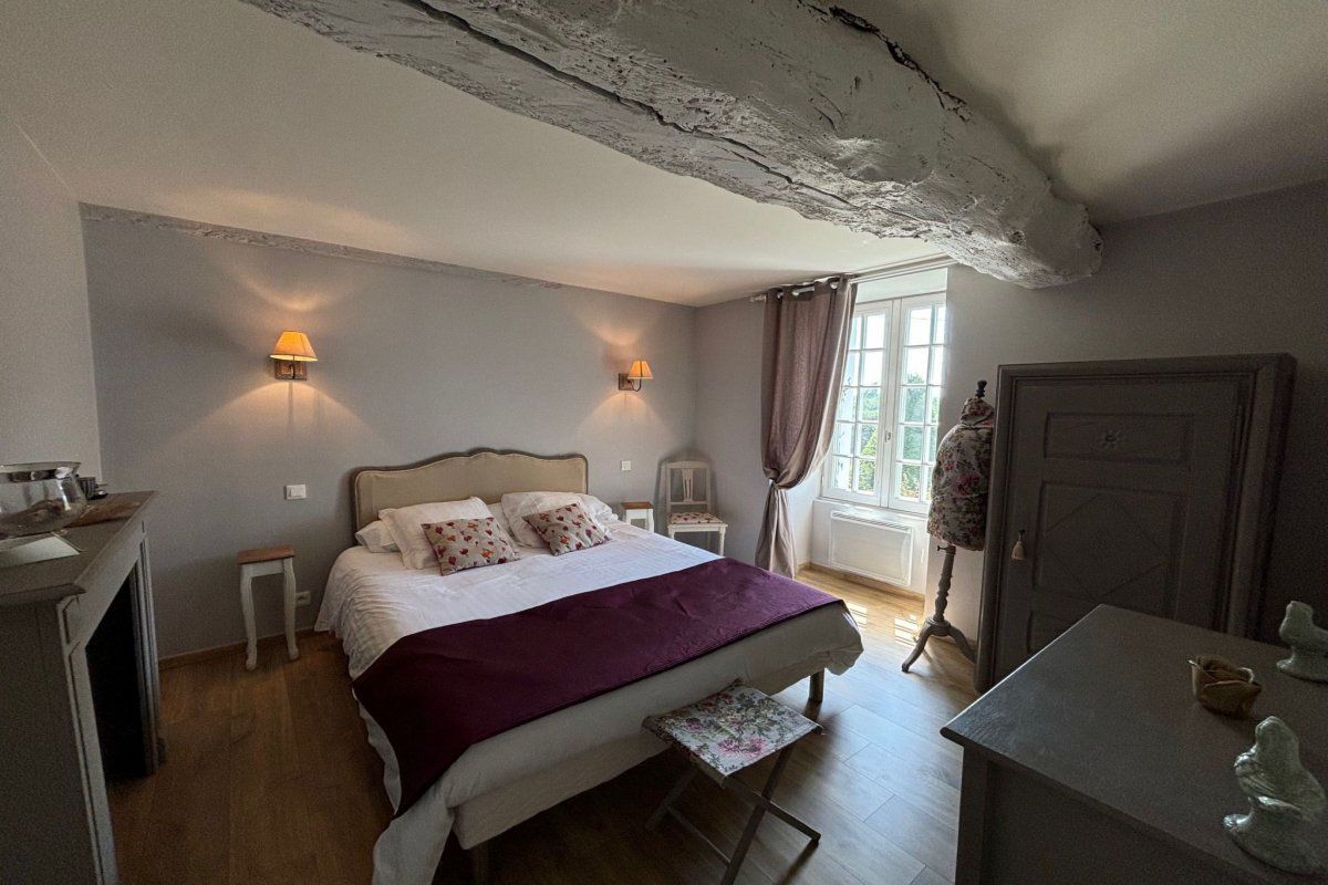 Maison Manoir du Vaugarny in Saint-Étienne-en-Coglès