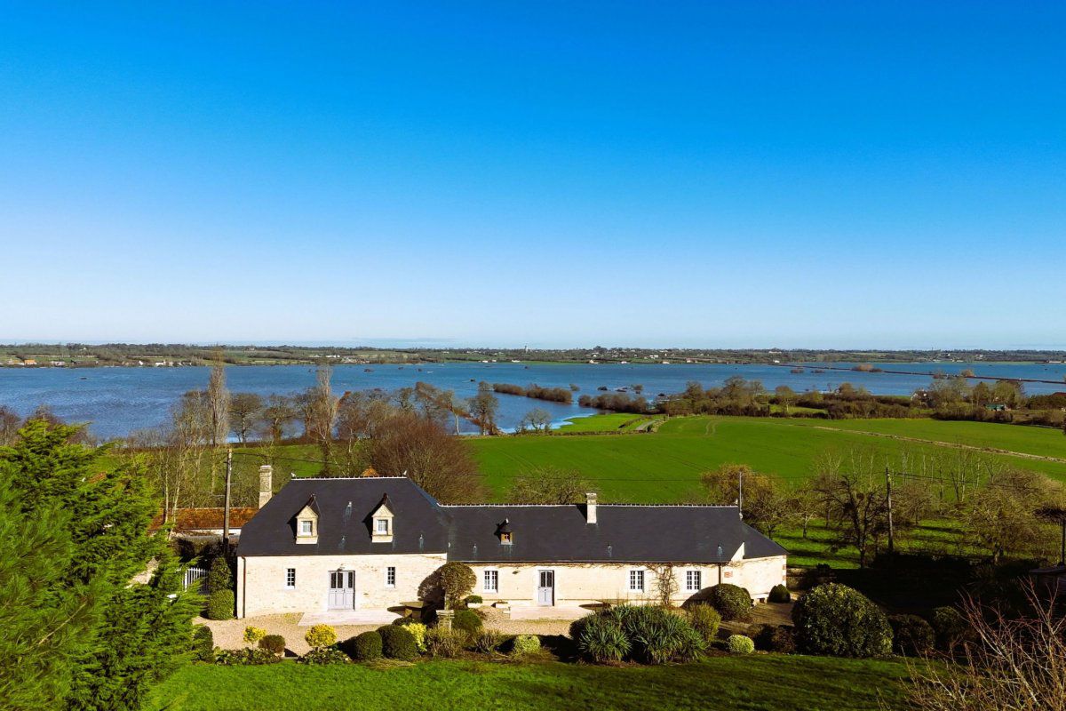 Maison Le domaine des roseraies, gîte les roseraies