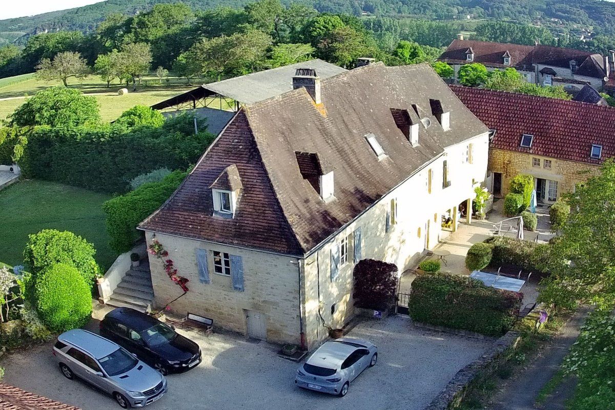 Maison Ehemaliger Bauernhof Le Bonheur in Sainte-Mondane