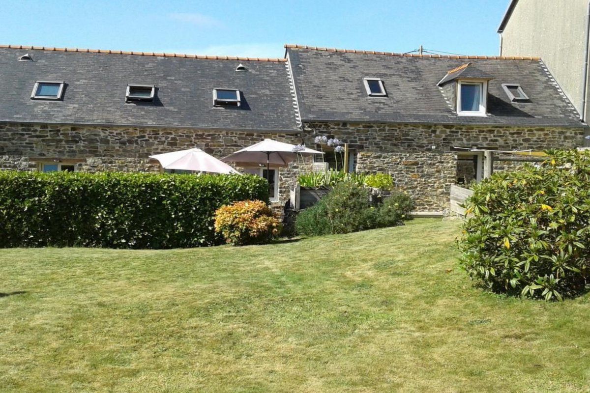 Maison zwischen Meer und Land