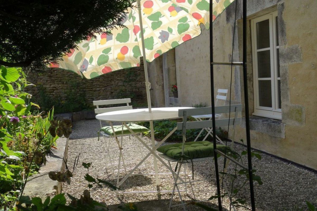 Maison Bévau: Frankreich erleben mit Bio-Frühstück und täglichem Putz-Service