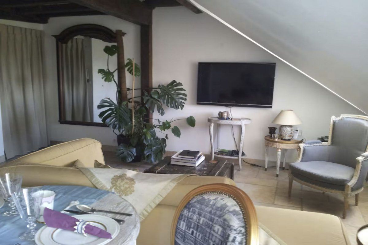 Appartement Schöner romantischer Blick auf die Seine