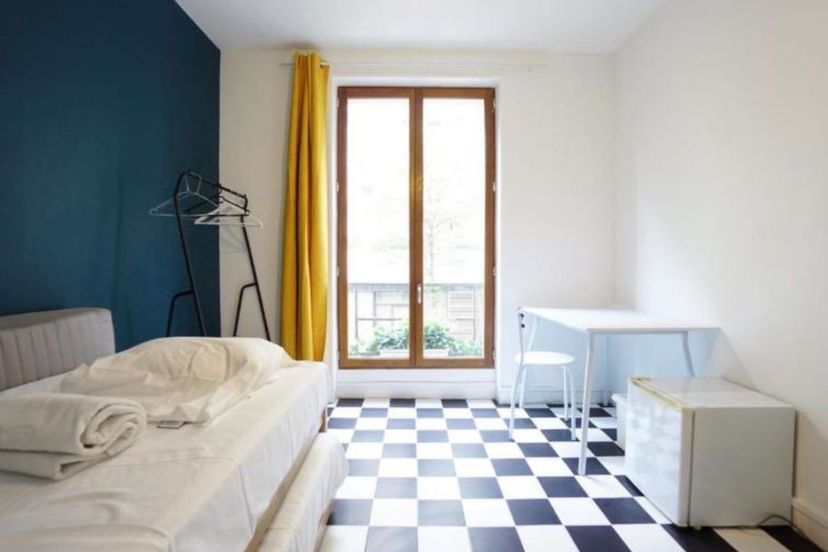 Chambre d'ami Zimmer mit Badezimmer