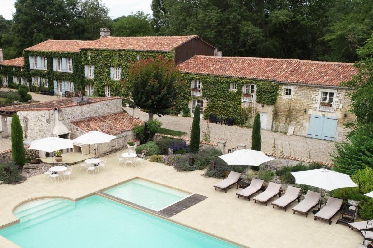 Maison Le Petit Moulin - Feriendomizil mit beheiztem Pool