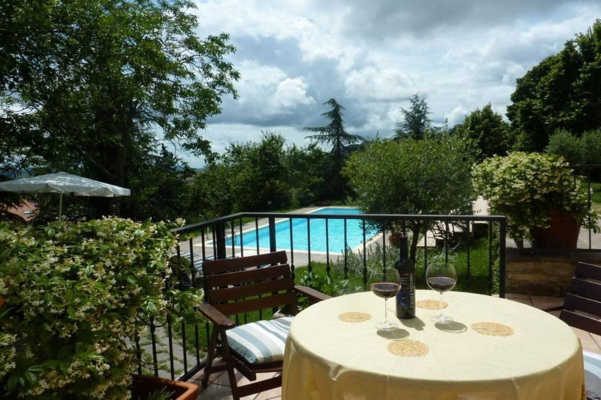 Maison Villa mit privatem Pool in der Nähe von Santa Vittoria