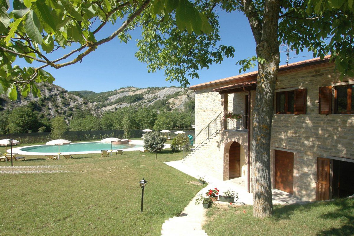 Appartement Unterkunft in einer Höhle mit Whirlpool
