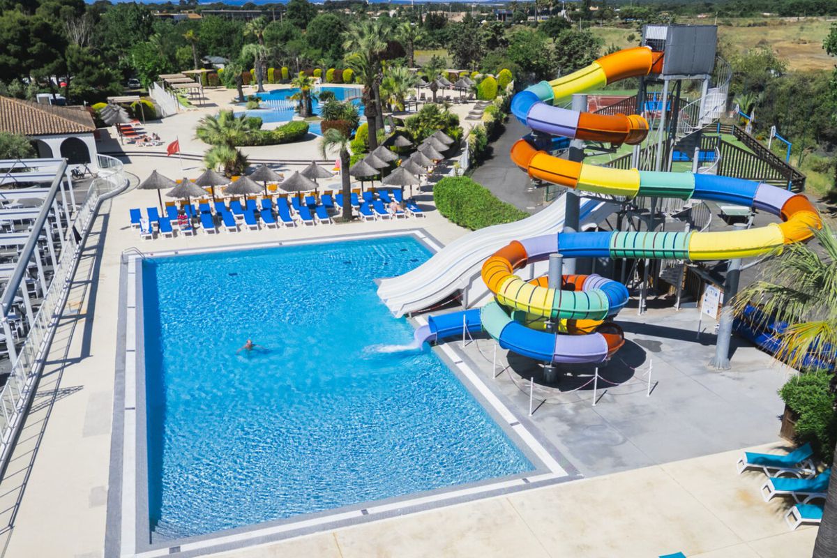 Camping Les Champs Blancs