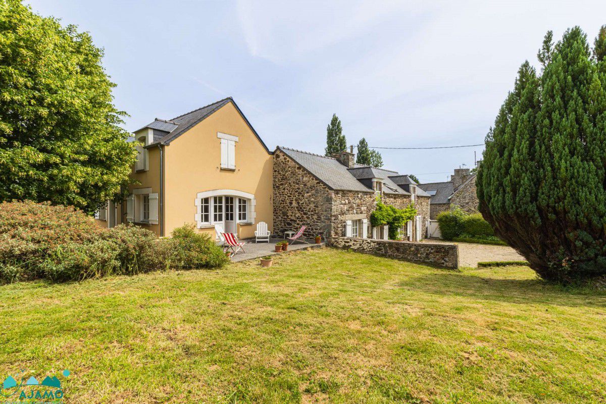 Authentique longère bretonne / 8 personnes / Réf 307