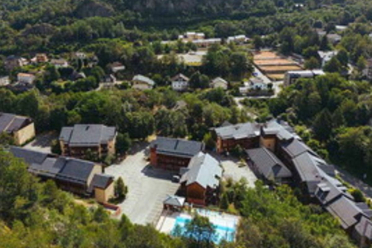 Camping Les Chalets d'Ax