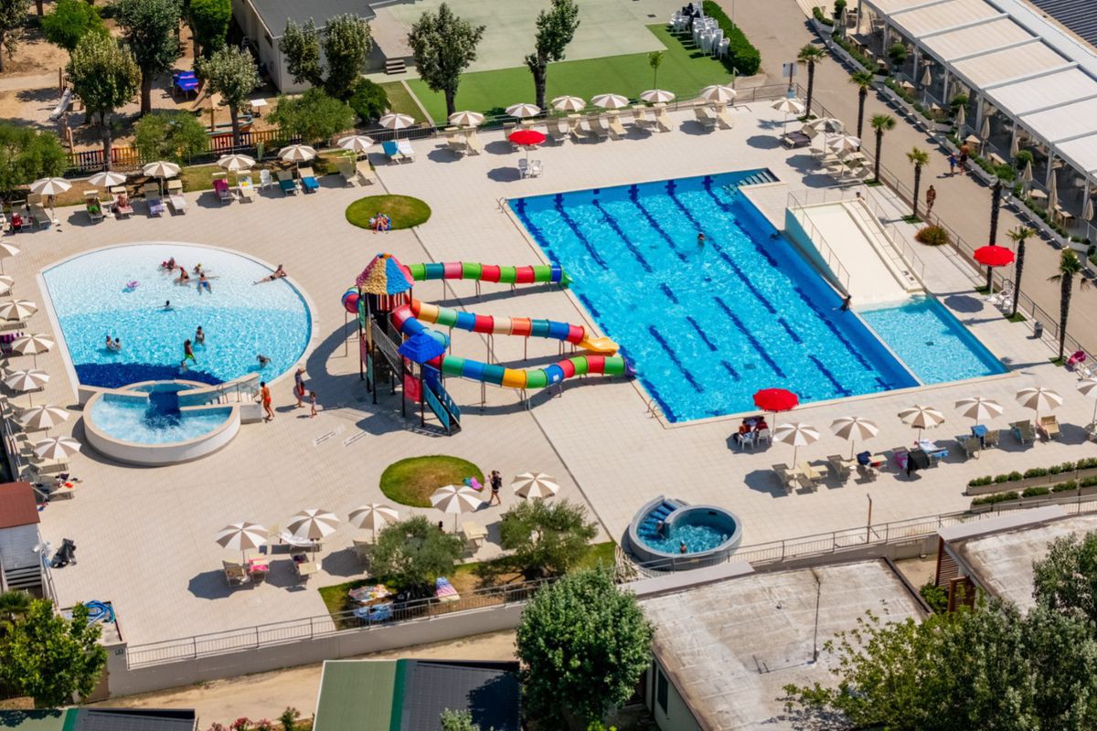 Camping Club del Sole Stork Family Collection