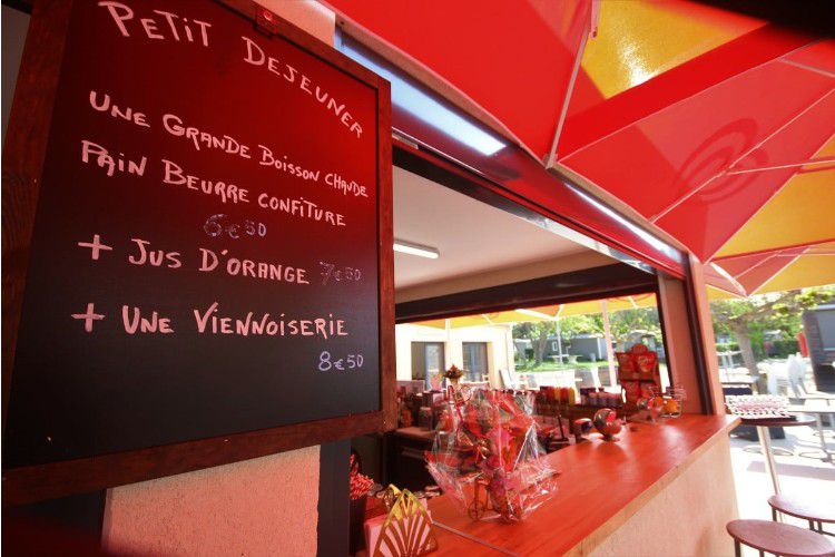 camping-le-val-de-durance_63af036b36b72_xl