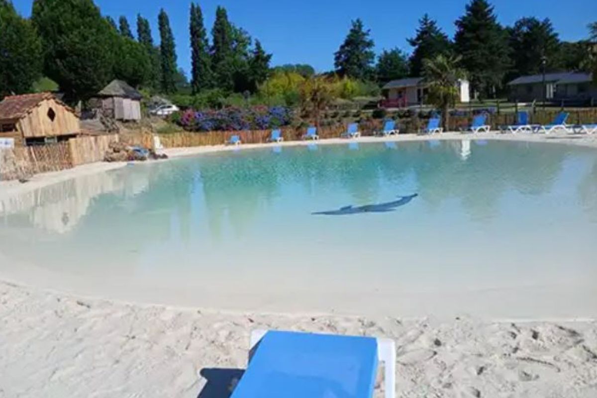 CAMPING DOMAINE DU COLOMBIER 