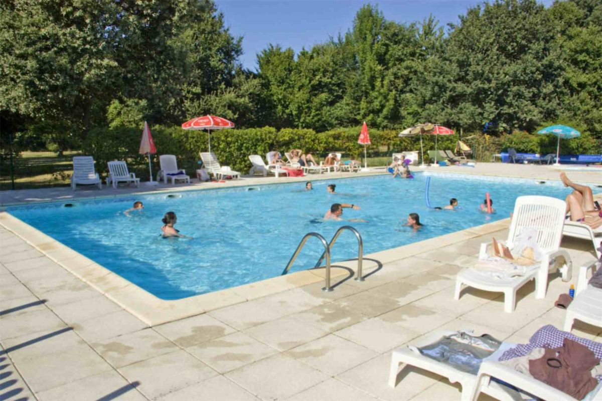 Camping La Vallée Des Vignes