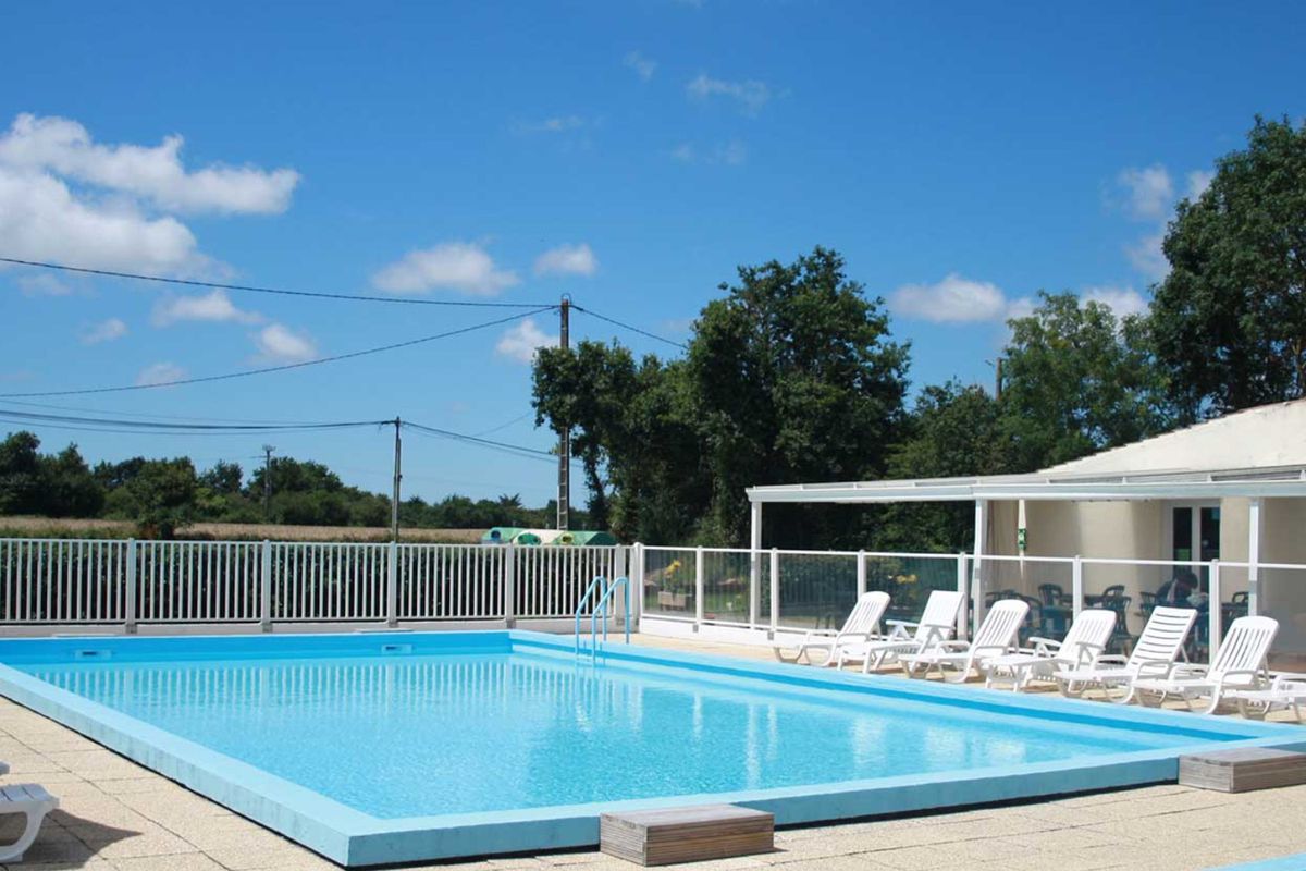 Camping Là, Com'Union