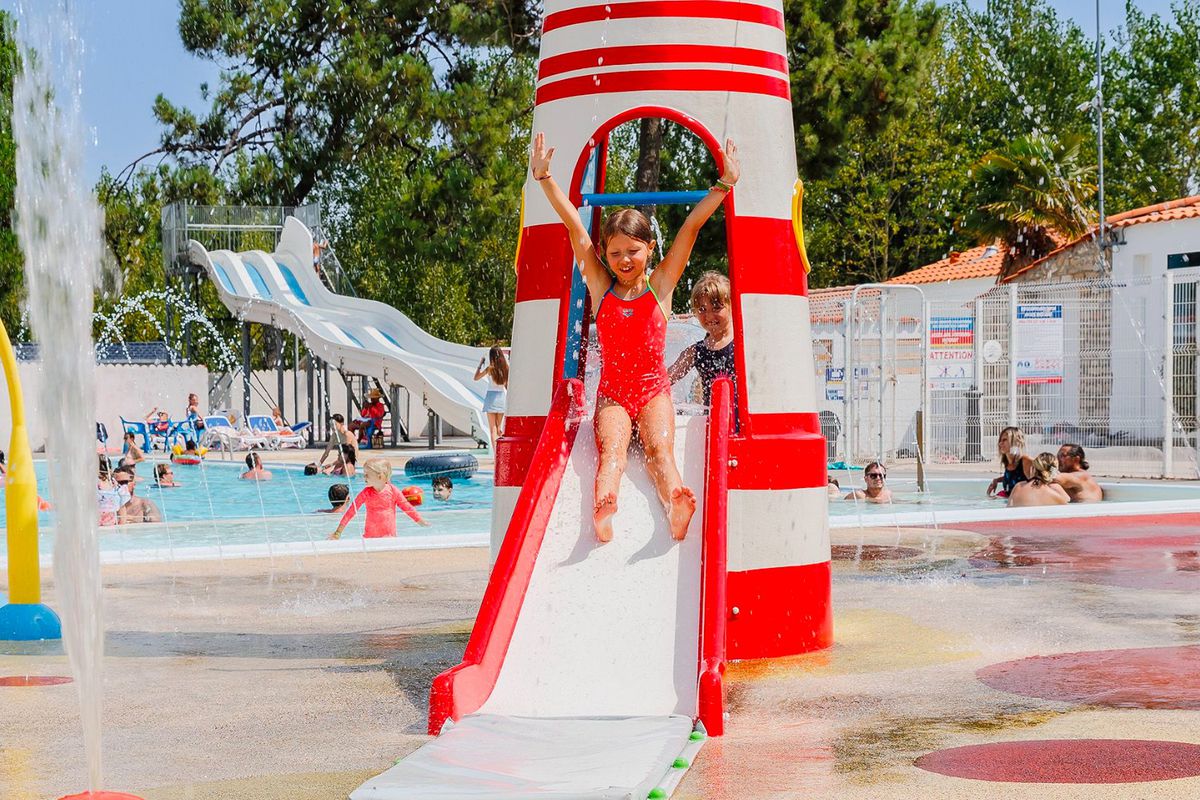 Camping Escale Du Perthuis