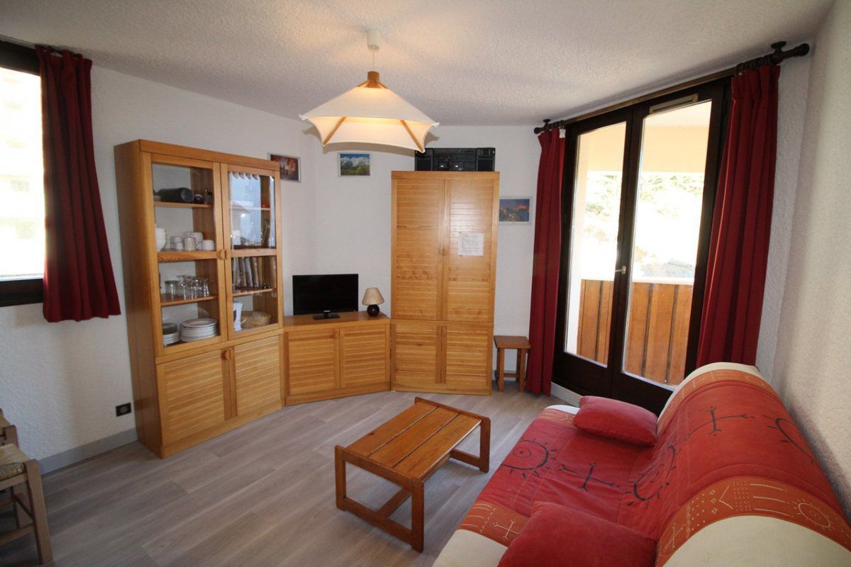 Appartement studio cabine 4 couchages au pied des pistes - Auris en Oisans  - Etendard
