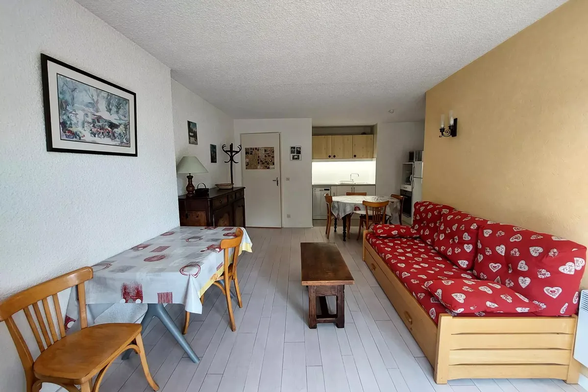 3 Pièces 6 Personnes