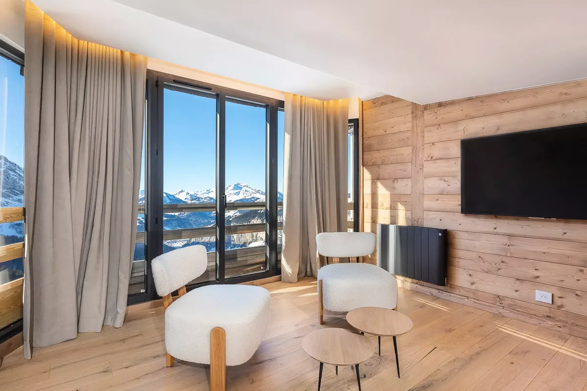 4 Pièces 10 Personnes